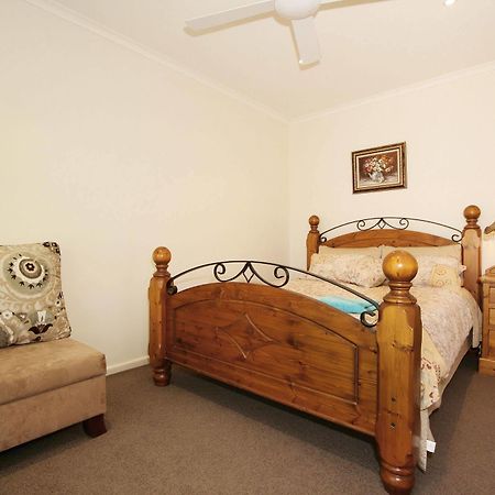 Lisson Holiday Rental Мельбурн Экстерьер фото